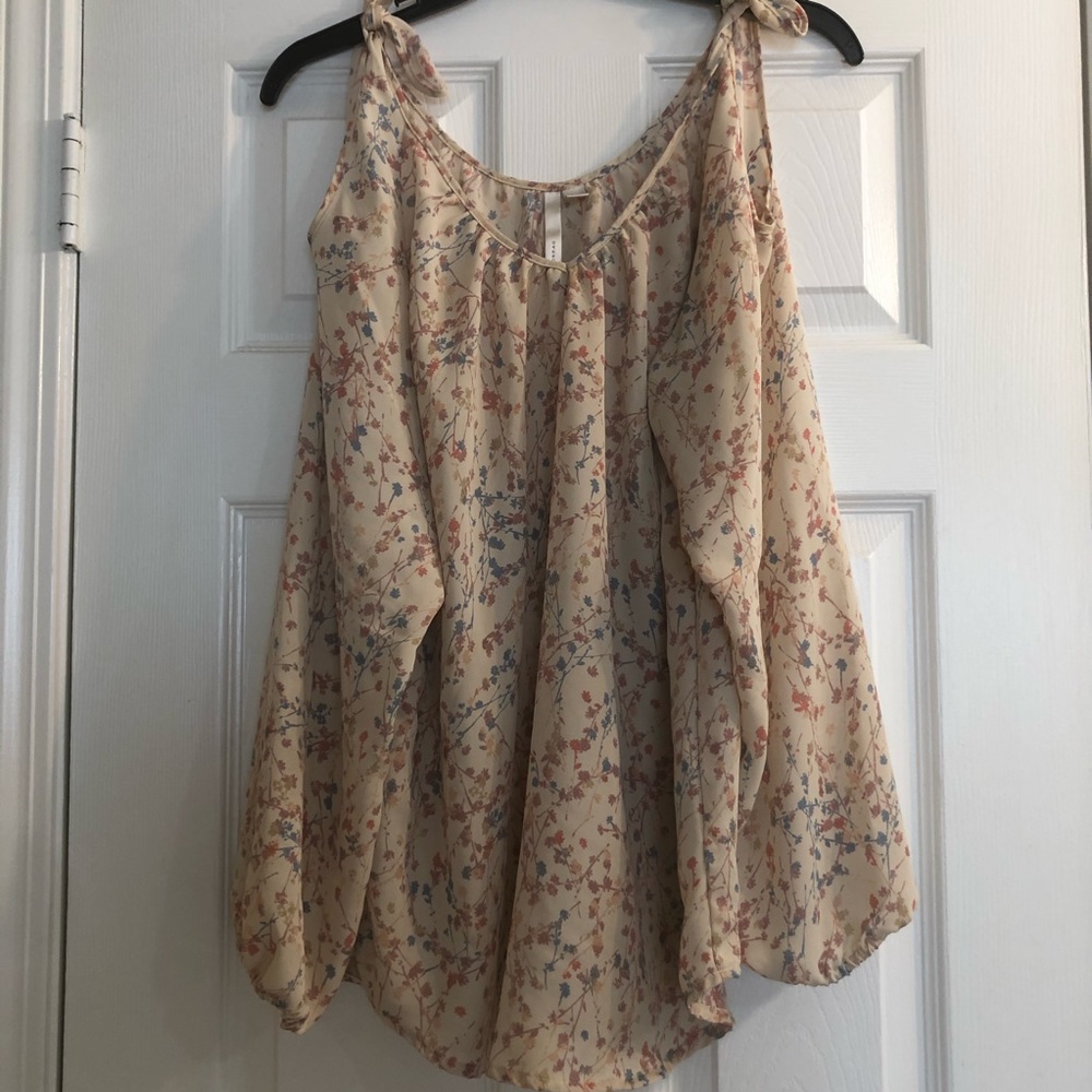 LC Lauren Conrad floral blouse